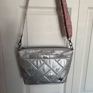 Lug purse